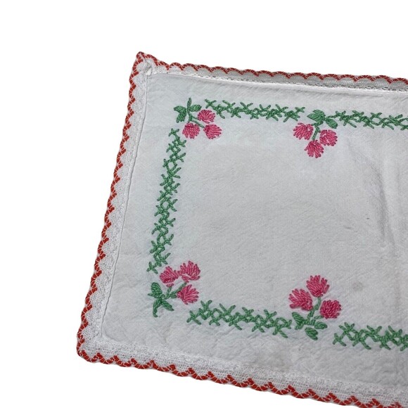 Vintage Handkerchief Hankie Doily Hand Embroidered Rectangle Flowers & Edged - Picture 2 of 5